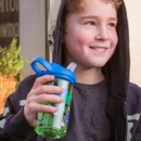 imagem do produto Garrafa Infantil 400ml Estampa Dinossauro - Camelbak