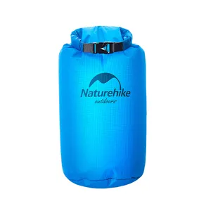 imagem de Saco Estanque Naturehike Ultralight 20 L - Naturehike